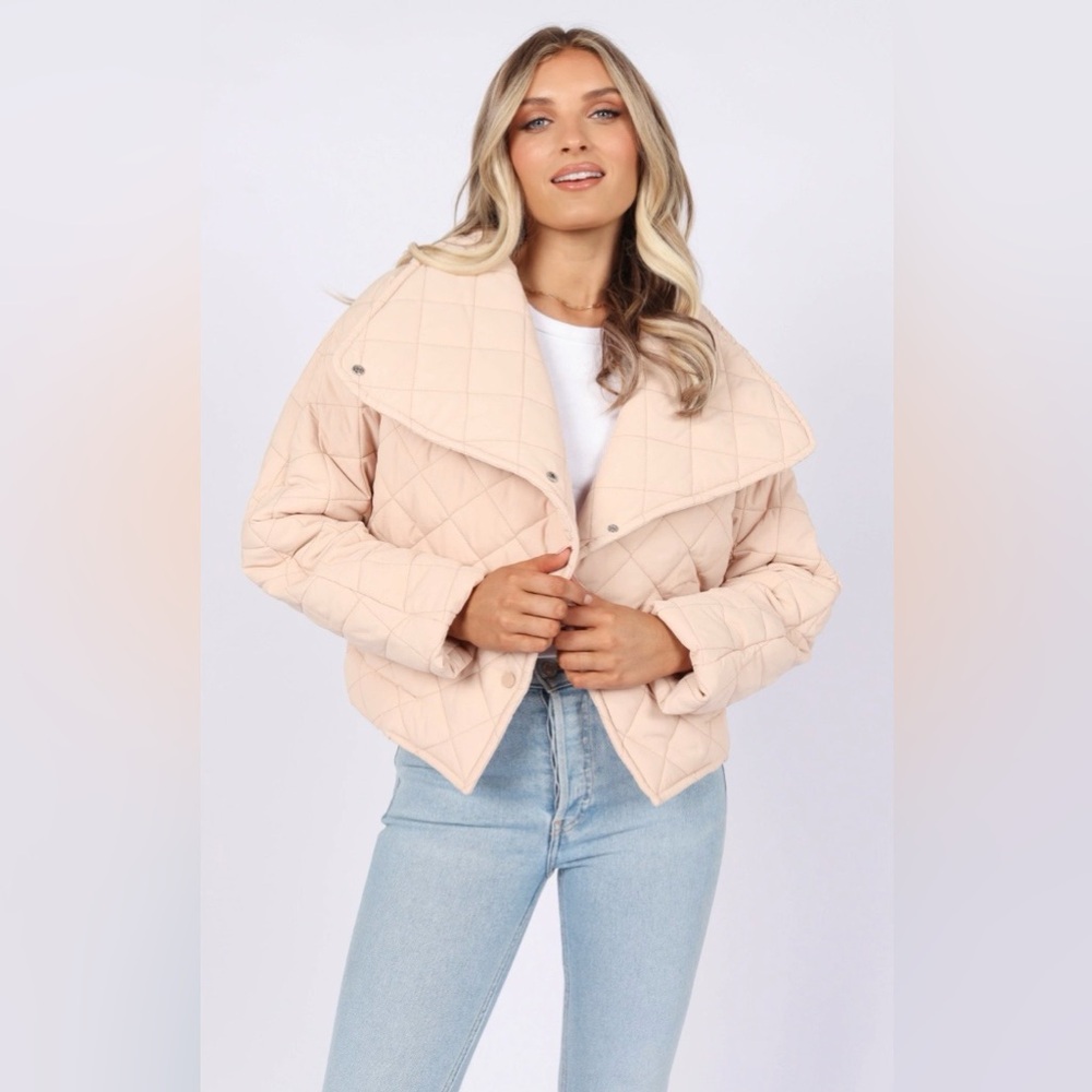 NWT Petal + Pup Quilted Cream Jacket Size M